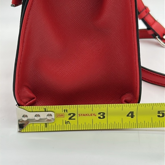 2173- GUESS Crossbody Vegan Bag Red Color NWT - Picture 9 of 11